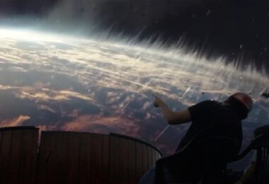 “Moonfall”: Proyectan tráiler de la película en el Planetario Digital de Lima