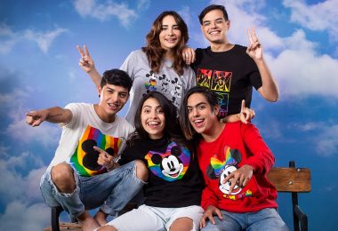 Colección Disney Pride: Ya se encuentra disponible la línea de poleras y polos inspirada en Mickey y Minnie