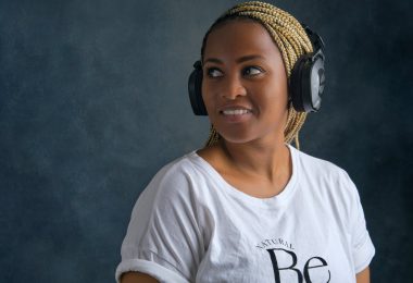 Alice Yoliswa lanza su EP debut «Grace»
