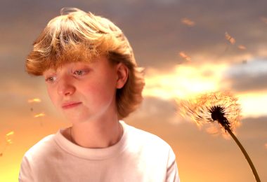 VIDEO | Cormac Thompson sorprende con su versión de «Time In A Bottle» y continúa su ascenso como estrella juvenil del canto VIDEO | Cormac Thompson sorprende con su versión de «Time In A Bottle» y continúa su ascenso como estrella juvenil del canto