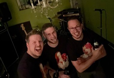 ElKremso revoluciona el Garage Rock con su nuevo sencillo «Rock Machine»