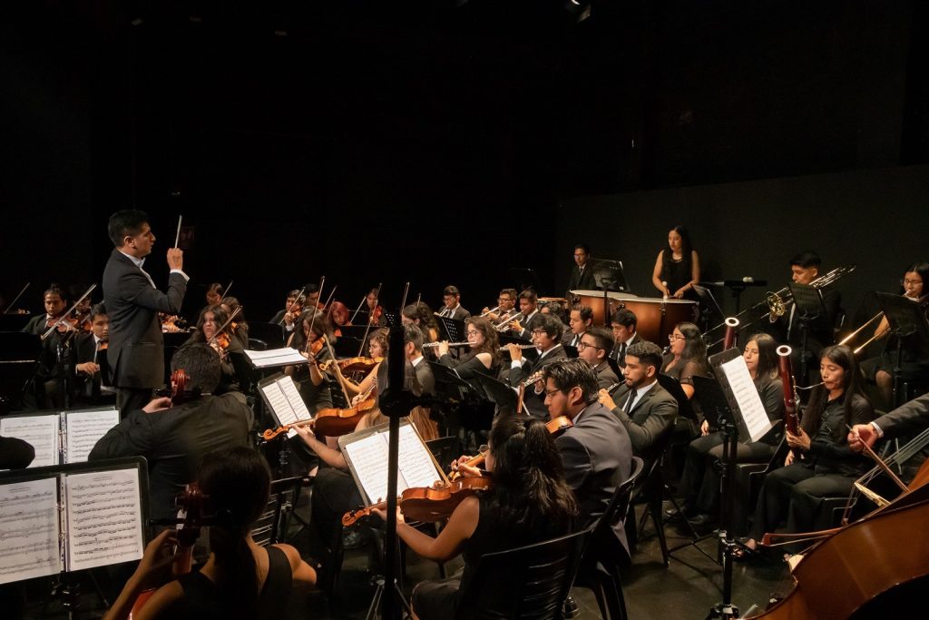 La magia de la Navidad llega con un concierto gratuito de la Orquesta Sinfónica del BRITÁNICO