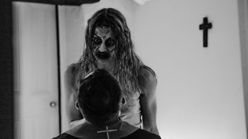 Estreno de «Crucifijo: Sangre del Exorcista»: El terror llega a las salas de cine este jueves Estreno de «Crucifijo: Sangre del Exorcista»: El terror llega a las salas de cine este jueves