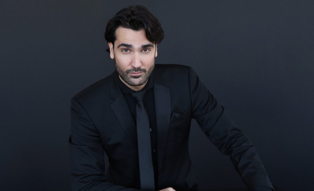 Jonathan Tetelman debutará en el Teatro Municipal de Lima este 23 de agosto Jonathan Tetelman debutará en el Teatro Municipal de Lima este 23 de agosto