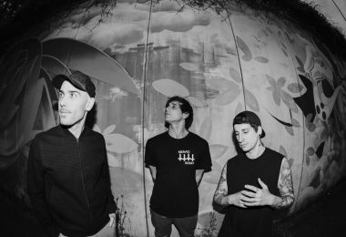 VIDEO | Lillians lanza “Move On”: un himno punk para dejar atrás lo tóxico