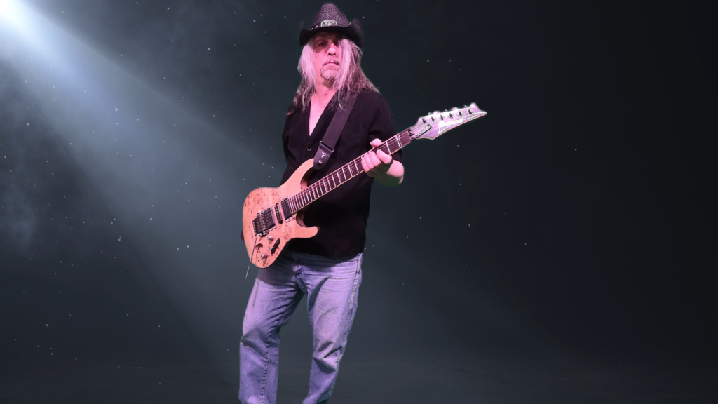 VIDEO | Ash Fault Jungle lanza “Electric Nights”, un himno de amistad y diversión con esencia del Hair Metal VIDEO | Ash Fault Jungle lanza “Electric Nights”, un himno de amistad y diversión con esencia del Hair Metal