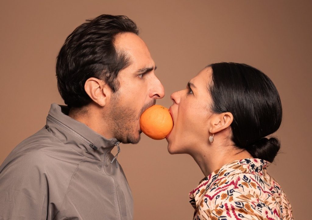 “La Comunidad de la Naranja” ya está en cartelera: la nueva propuesta inmersiva de Patricia Romero en la Sala Tovar