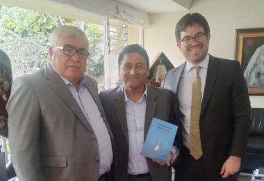 “Ciudadanos Virtuosos”: el libro que propone un rol activo de la ciudadanía para combatir la corrupción en el Estado