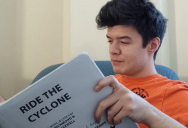 Octavio Villena: El actor peruano que pone voz a personajes de videojuegos en Steam