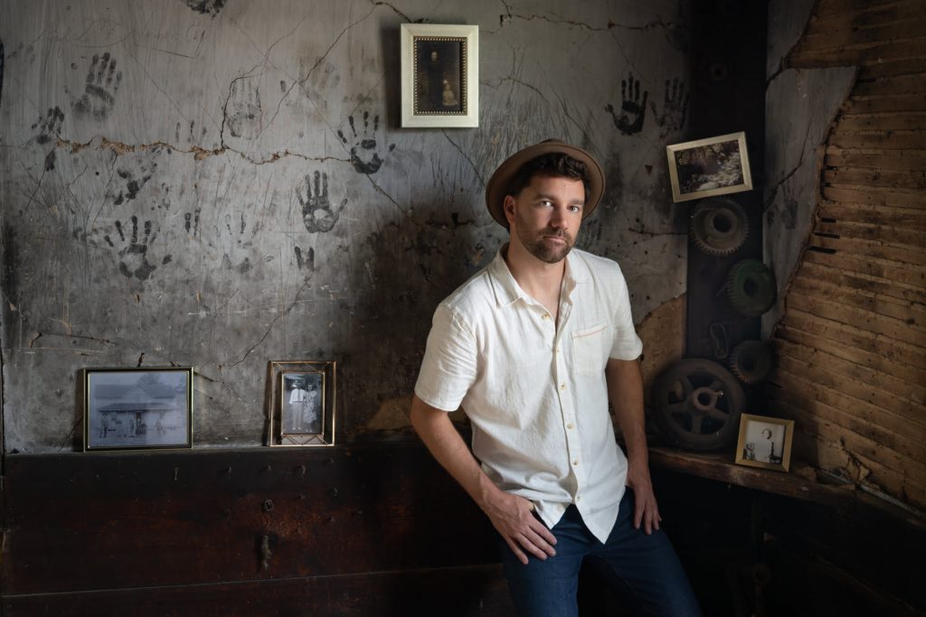 Eli Lev lanzó Past Lives y destaca “My Wish Was You”, una de las canciones más íntimas del álbum Eli Lev lanzó Past Lives y destaca “My Wish Was You”, una de las canciones más íntimas del álbum