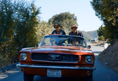 Zircon Skyeband lanza “In Love With the Fall”, un single nostálgico que forma parte de su EP Lovers Who Wander