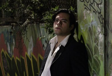 VIDEO | Marcelo Tisza presenta «Tu Ausencia», una balada íntima sobre la melancolía y el vacío emocional