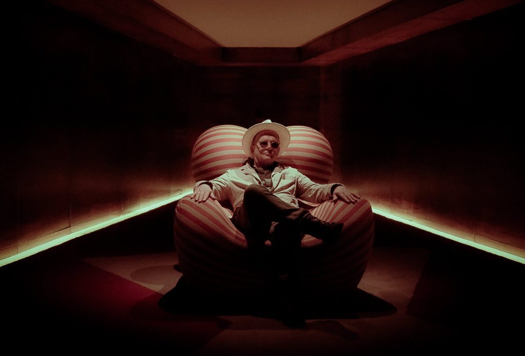 VIDEO | Mark Nevin presenta “I’m Not A Robot”, un manifiesto humano frente a la era digital