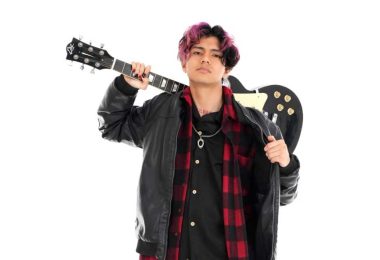VIDEO | Lily Rous lanza “Mi Vampira”, el trap urbano que nace en las calles de Villa María del Triunfo y ya cuenta con videoclip