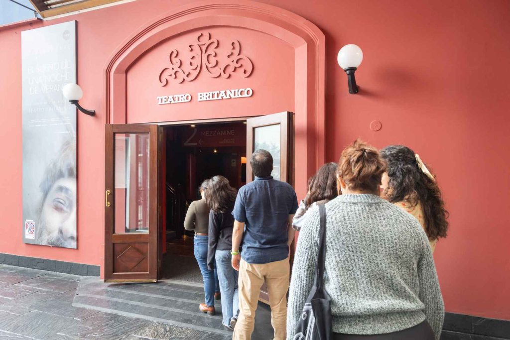 Teatro Británico 360°: una experiencia para descubrir los espacios detrás del telón