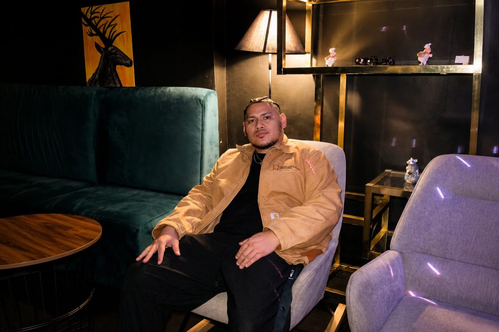 Amarè retrata la intensidad del enamoramiento en su nuevo sencillo «Love So Deep»