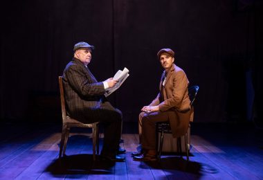 Alberto Isola y Nicolás Galindo protagonizan el clásico de suspenso “La mujer de negro” en el Teatro Británico
